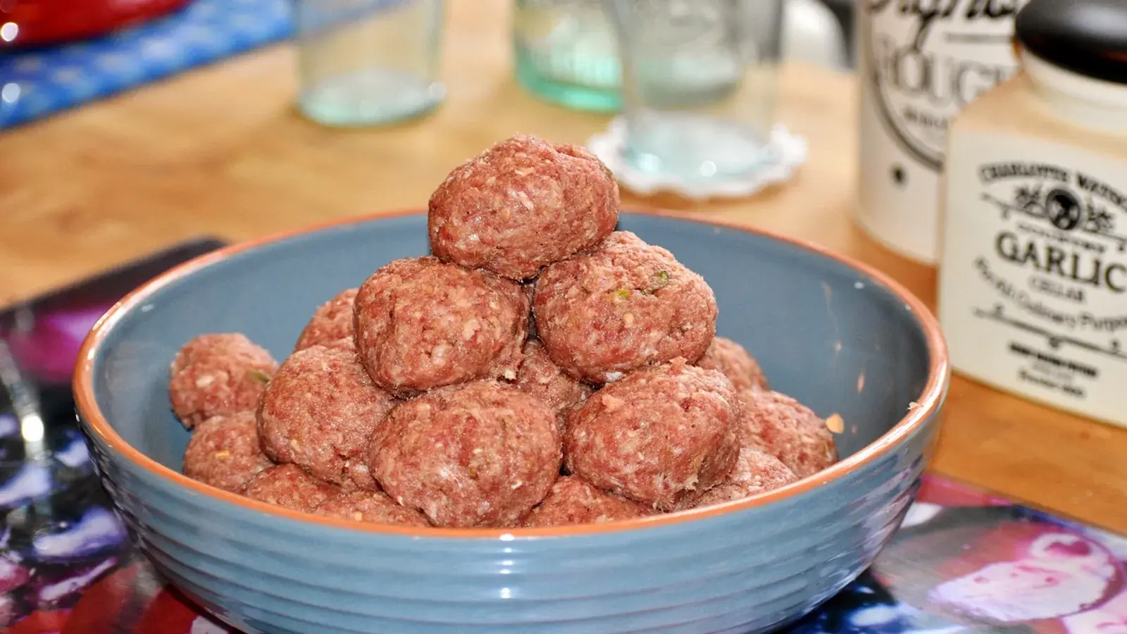 Portionierte Hackfleischbällchen